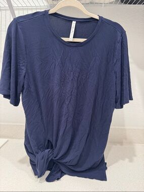 Fabletics Navy Short Sleeve Tee with Front Knot